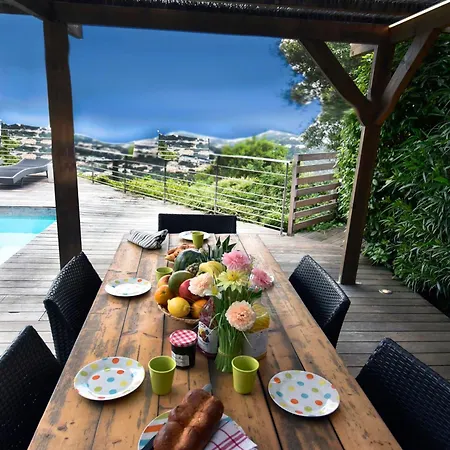 Casa de Férias Luxueuse Moderne Avec Piscine & Recemment Renovee, Vue Exceptionnelle! Cavalaire-sur-Mer