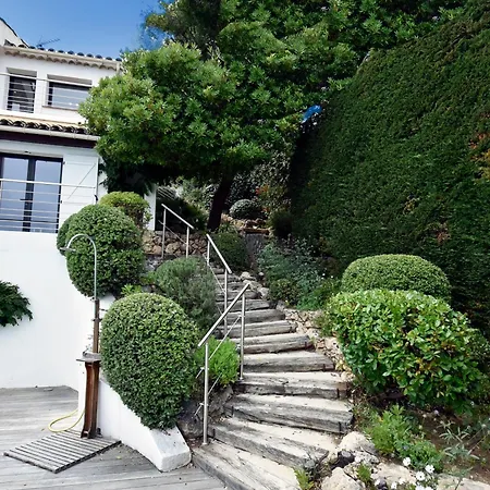 Σπίτι διακοπών Luxueuse Moderne Avec Piscine & Recemment Renovee, Vue Exceptionnelle! *